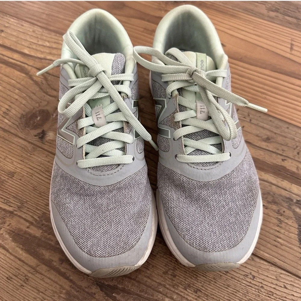 New Balance 711 Training Shoes Women 8.5 Grey Mint Green Mesh Sneakers